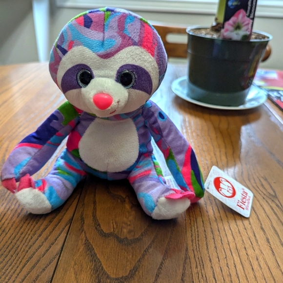 Fiesta plush psychedelic 6.5 inch sloth. The Name is Vernon. - Picture 1 of 7